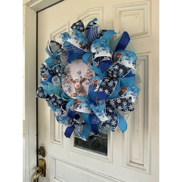 Winter Highland Cow Wreath Blue White Let It Snow Holiday Decor Christmas Decor - Picture 5 of 6